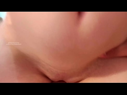 ❤️ Opamning xonasida uxlab yotib, men shunday uyg'ondim ️ Super seks uz.pi-porno.ru ❌